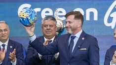 Domínguez agradeció el apoyo de todas las asociaciones sudamericanas. Domínguez agradeció el apoyo de todas las asociaciones sudamericanas.