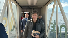 El Presidente vuelve de Davos tras su participación en el Foro Económico Mundial.