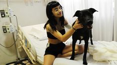 Milagros fue una de las beneficiadas por el proyecto 4 Patas, donde los dueños son visitados por sus mascotas.