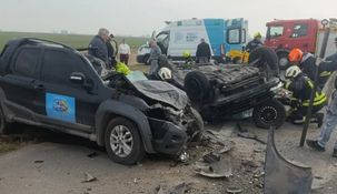 El accidente en la AU 7 dejó tres víctimas fatales y un herido en estado grave.