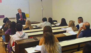 Alberto Fernández en la UBA, ejerciendo como docente.&nbsp;