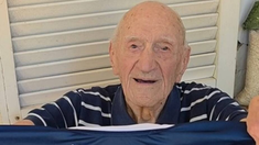 Oscar DOlivo tiene 104 años y fuerte interés en la participación política.