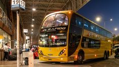 “Desde diciembre de 2024 no están pagando y nosotros seguimos entregando los pasajes”, explicaron. “Desde diciembre de 2024 no están pagando y nosotros seguimos entregando los pasajes”, explicaron.