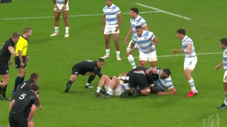 Los mejores memes del partido entre Los Pumas y los All Blacks.