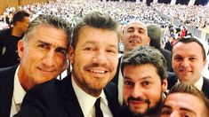 La selfie de Marcelo Tinelli y parte del equipo de San Lorenzo en el Vaticano La selfie de Marcelo Tinelli y parte del equipo de San Lorenzo en el Vaticano