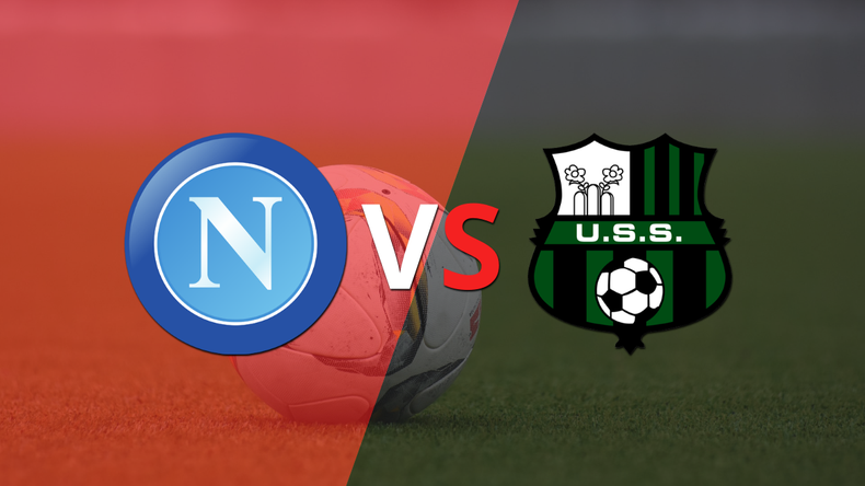 Napoli le ganó con claridad a Sassuolo por 2 a 0