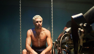 El actor fue furor en las redes por su desnudo total.