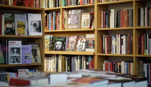 Las librerías argentinas, en pie de guerra ante la posibilidad de la derogación de la ley que las protege.