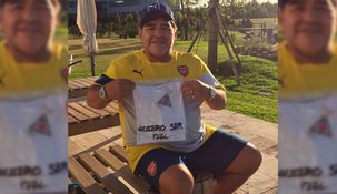 La frase favorita de Diego Maradona de la marca de ropa de Gianinna: Quiero ser fiel La frase favorita de Diego Maradona de la marca de ropa de Gianinna: Quiero ser fiel