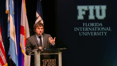 Javier Milei en la Universidad de Florida.