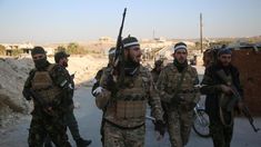 Esala la tensión en Siria por el avance de los rebeldes.