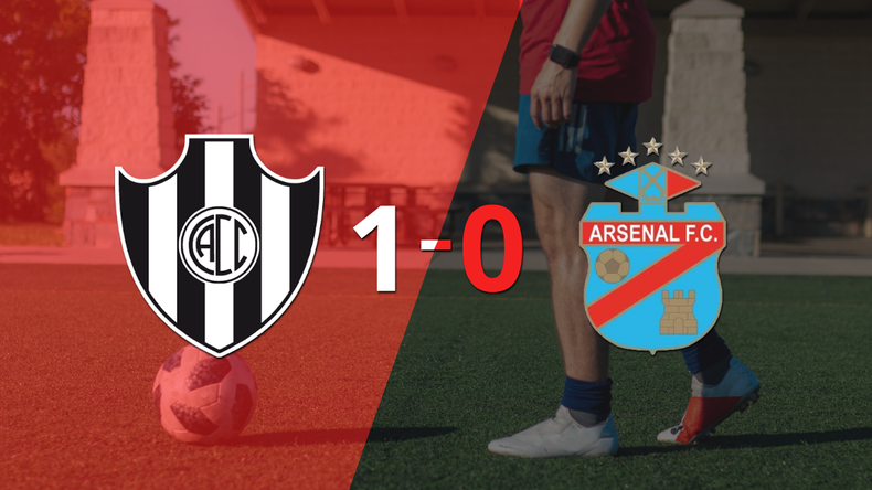 A Central Córdoba (SE) le alcanzó con un gol para derrotar a Arsenal en el estadio Único Madre de Ciudades