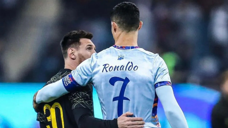Cristiano Ronaldo le mostró su apoyo a Messi tras la muerte de su padre.