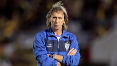 El último equipo que dirigió Gareca fue Vélez. El último equipo que dirigió Gareca fue Vélez.