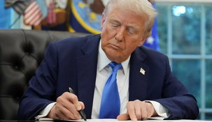 Trump también reiteró su propuesta de crear una tarjeta dorada de residencia.