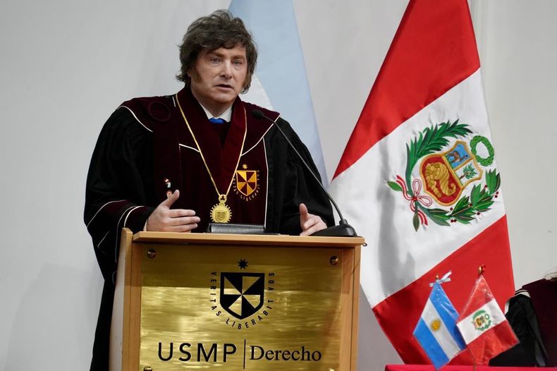 Javier Milei en Perú.
