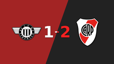 Libertad sufrió una amarga derrota ante River Plate, cayendo por 2 a 1