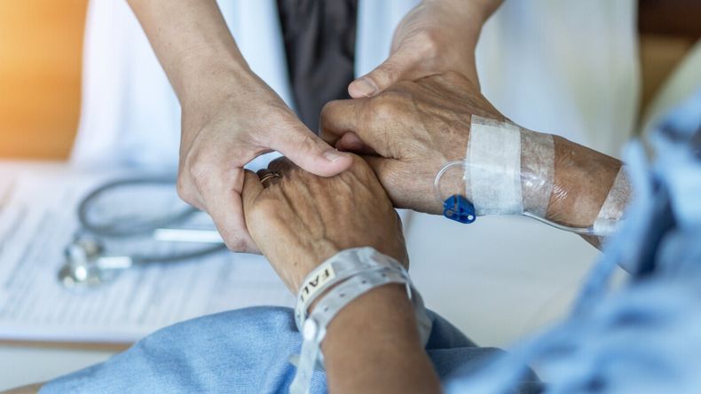 Se reglamentó la ley de cuidados paliativos para pacientes y acompañamiento a familiares