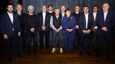 Patricia Bullrich se muestra con gobernadores de Juntos por el Cambio y se prepara para el debate.