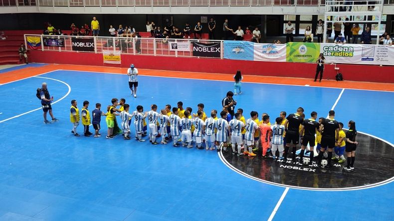 Argentina le ganó a Brasil y después venció a Perú.