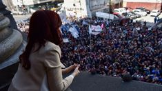 La vicepresidenta recibirá un apoyo multitudinario. La vicepresidenta recibirá un apoyo multitudinario.