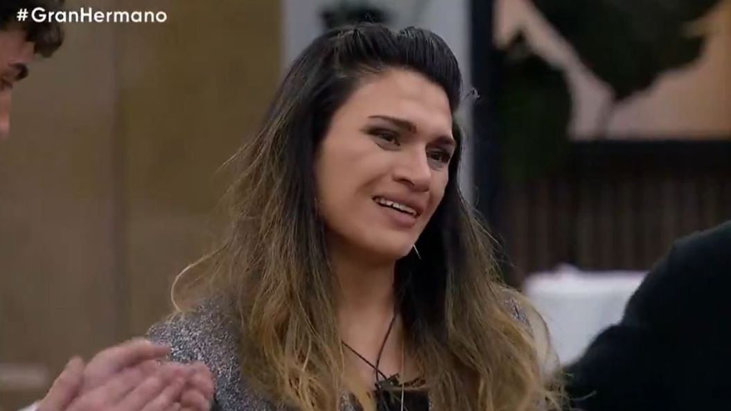 Luciana salió de la placa en segundo lugar. Luciana salió de la placa en segundo lugar.