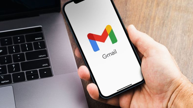 Gmail le declara la guerra a WhatsApp: la nueva función con la que busca destruir a la app.