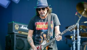 Campbell, más conocido como Wizzö, fue durante 31 años el guitarrista de la banda de heavy metal.