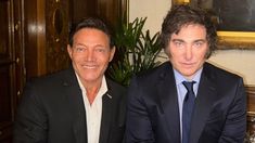 Javier Milei recibió en Casa Rosada a Jordan Belfort, el “Lobo de Wall Street”. Javier Milei recibió en Casa Rosada a Jordan Belfort, el “Lobo de Wall Street”.