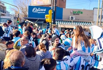 La Plaza San Martín, de Cañuelas, escenario de la tragedia.