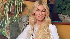 Cris Morena lanzará una novela con dos exprotagonistas de Floricienta. Cris Morena lanzará una novela con dos exprotagonistas de Floricienta.