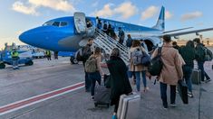 Por un paro en Córdoba, se cancelaron vuelos de Aerolíneas Argentinas Por un paro en Córdoba, se cancelaron vuelos de Aerolíneas Argentinas