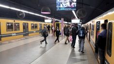 Comenzó el paro de subtes: a qué líneas afecta y en qué horarios. Comenzó el paro de subtes: a qué líneas afecta y en qué horarios.