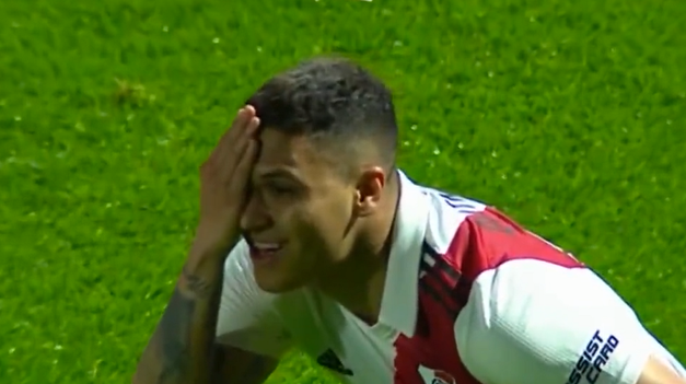 El festejo de Quintero tras el 2-2.