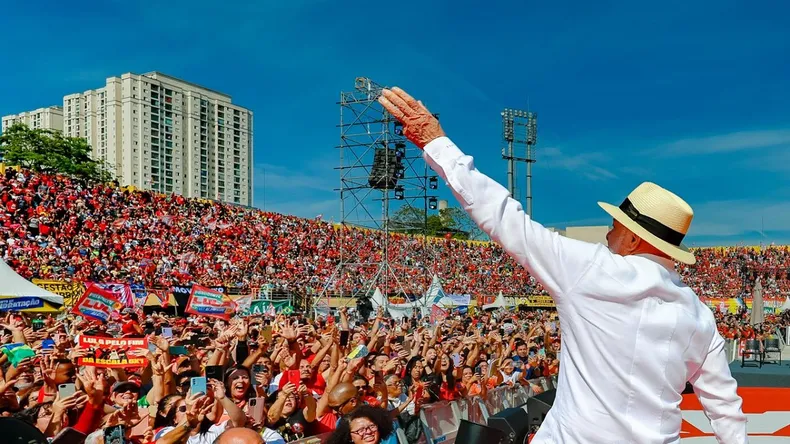 Lula da Silva, presidente de Brasil.