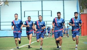 El plantel del equipo de Sarandí sufre un brote de contagios. El plantel del equipo de Sarandí sufre un brote de contagios.