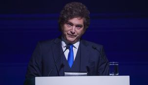 Milei pide paciencia pero, según las encuestas, muchos argentinos creen que su situación empeorará. Milei pide paciencia pero, según las encuestas, muchos argentinos creen que su situación empeorará.