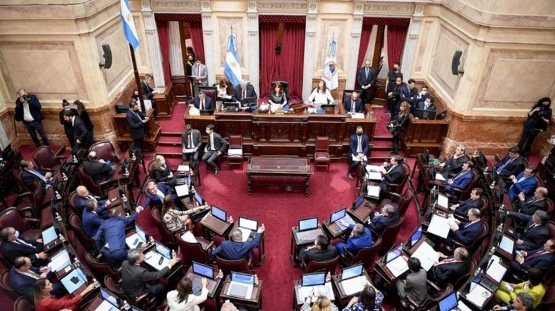 Los que aspiren a obtener la beca deben mantener la regularidad en sus estudios