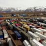 El fuerte temporal provocó el corte de rutas y dejó dos metros de nieve.