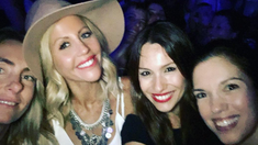 La noche a pura música y baile de Pampita con amigas: Ya no puedo más La noche a pura música y baile de Pampita con amigas: Ya no puedo más