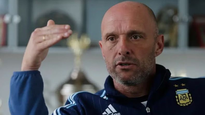 Hermes Desio asumió en 2017 a la Asociación del Fútbol Argentino como Coordinador General de las Selecciones Juveniles. 