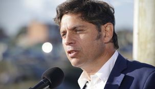 Kicillof cargó contra el Gobierno por frenar la obra pública.
