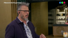 Un pequeño incidente en la cocina de Denise Dumas desató la furia de Donato. Un pequeño incidente en la cocina de Denise Dumas desató la furia de Donato.