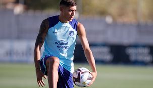 Nahuel Molina ya se encuentra realizando su primer entrenamiento con el equipo.