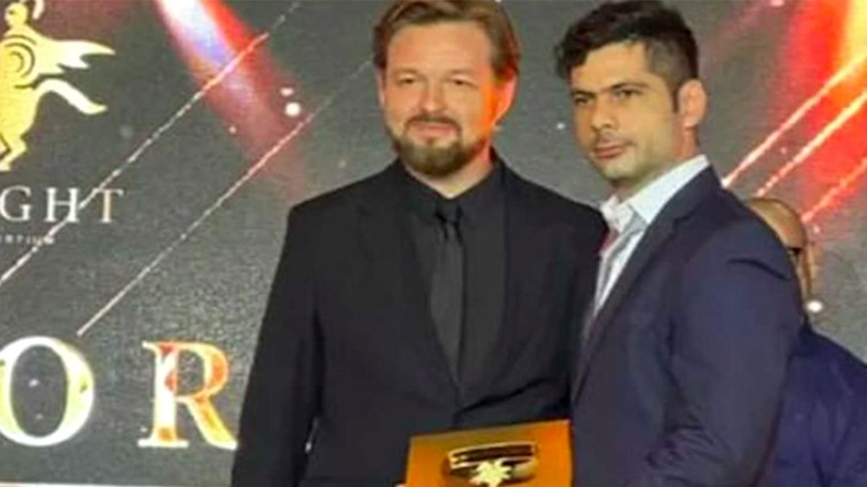 Luis Pardo es quien se encuentra a la derecha de la foto.&nbsp;
