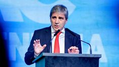 El Gobierno soltó pesos a la economía para bajar las tasas. El Gobierno soltó pesos a la economía para bajar las tasas.