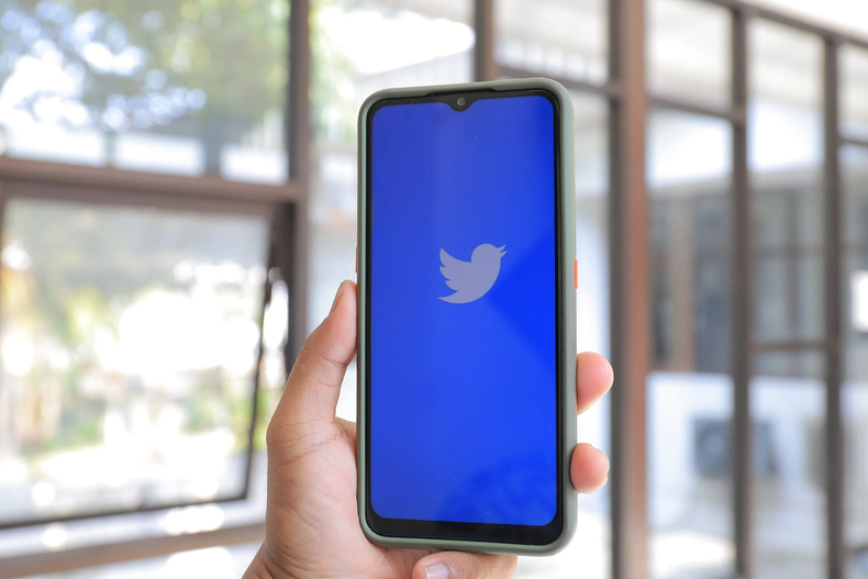 Twitter cobrará por tener las verificaciones en las cuentas.