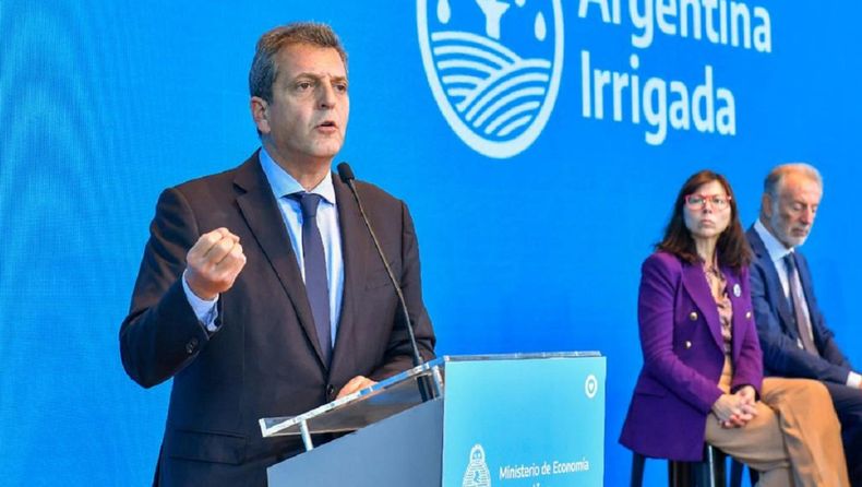 Massa se encuentra en Brasil junto a la comitiva que encabeza el Presidente.