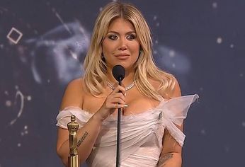Wanda Nara aún es foco de críticas y polémicas tras recibir el Martín Fierro. Wanda Nara aún es foco de críticas y polémicas tras recibir el Martín Fierro.