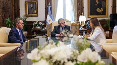Scioli, Fernández y Royon en Casa Rosada.&nbsp;